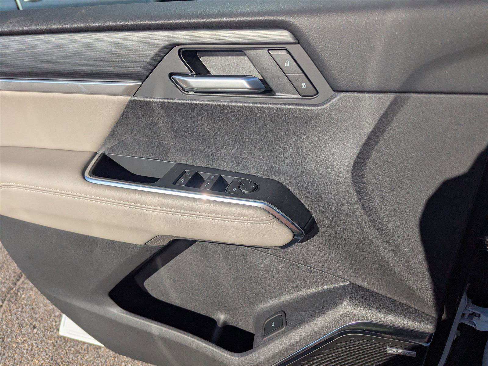 New 2026 GMC Acadia Elevation w/ Black Edition image 18