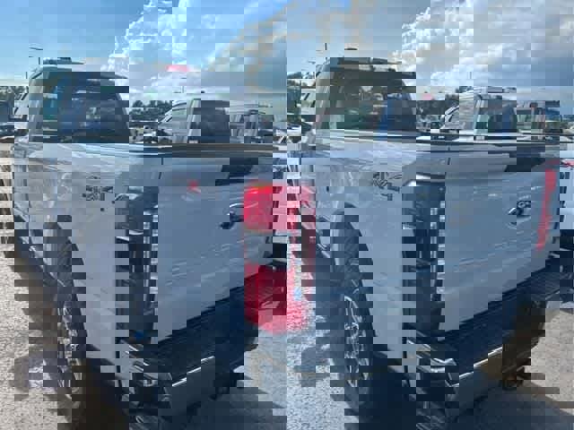 New 2025 Ford F250 XLT w/ 360-Degree Camera Package image 9