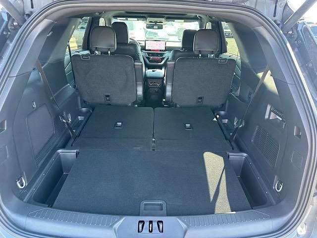 New 2025 Ford Explorer ST-Line w/ Premium Package image 8