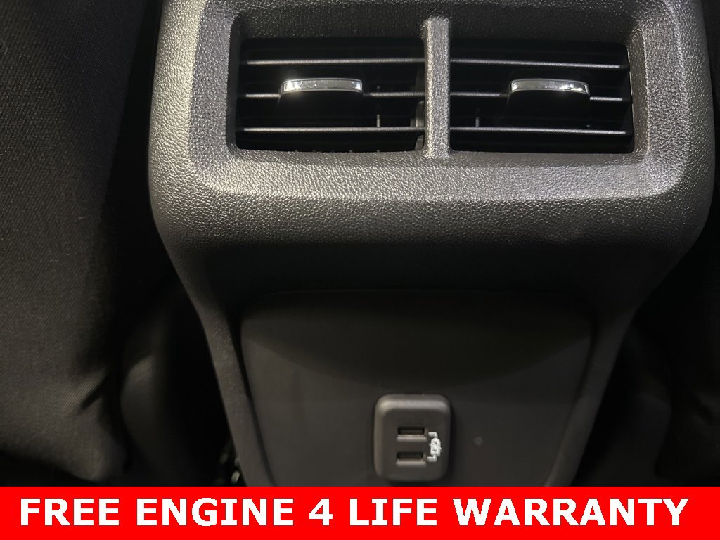 Used 2023 Chevrolet Equinox LT image 21