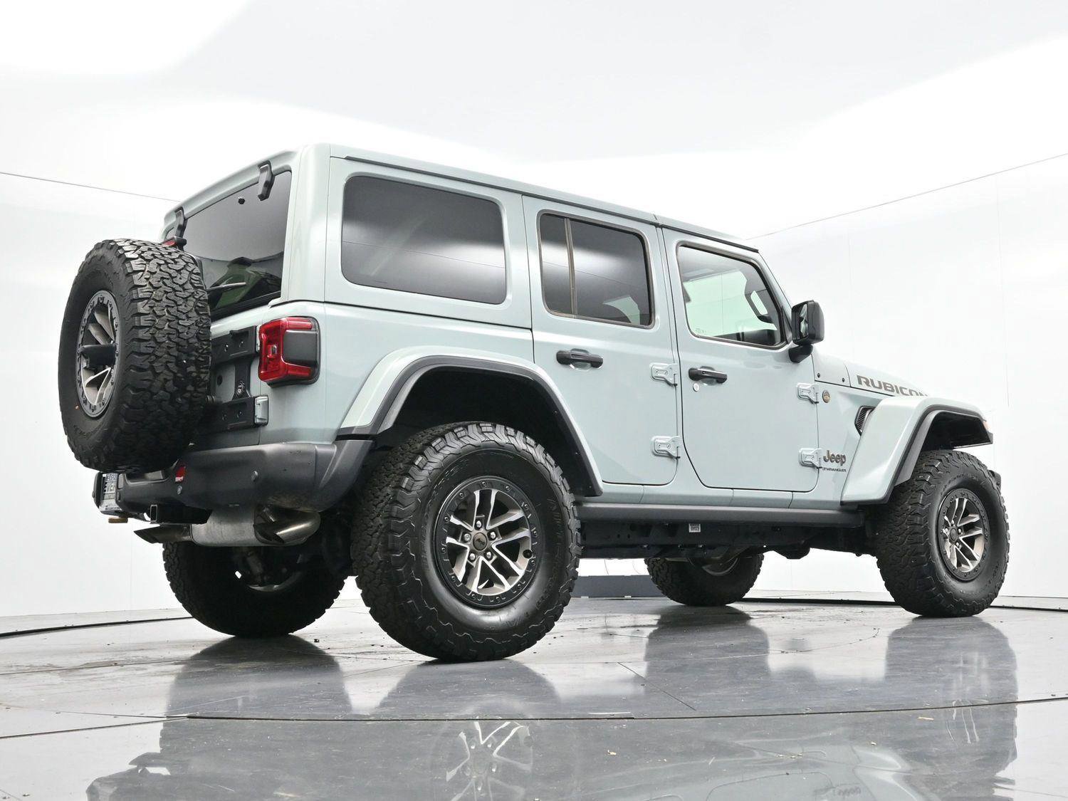 Used 2024 Jeep Wrangler Unlimited Rubicon 392 image 52