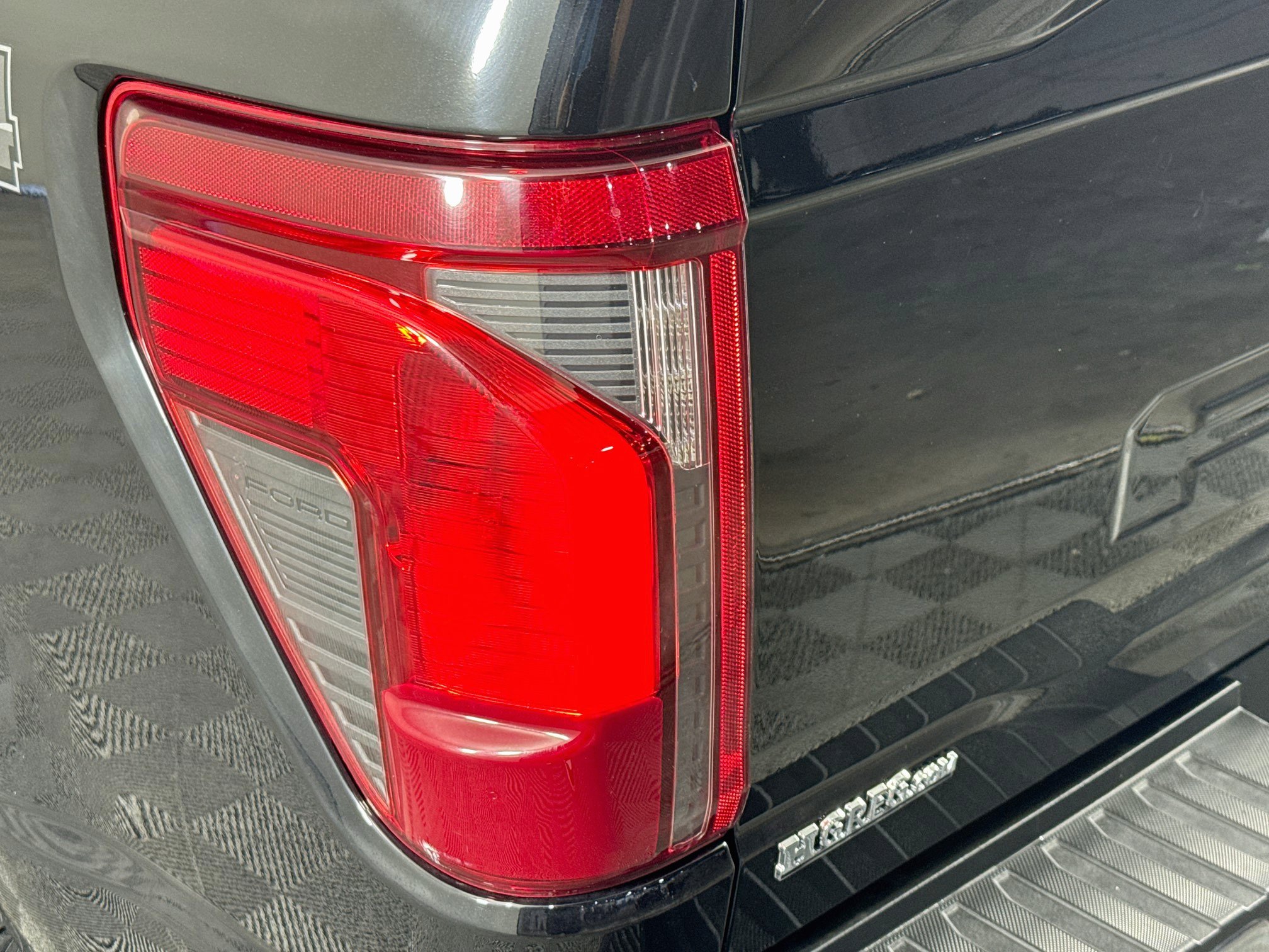 Used 2024 Ford F150 XLT AWD/4WD image 59
