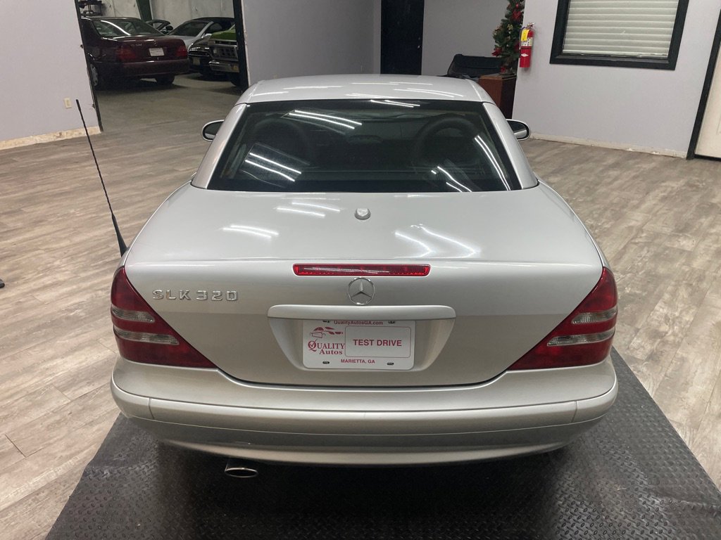 Used 2004 Mercedes-Benz SLK 320 image 17