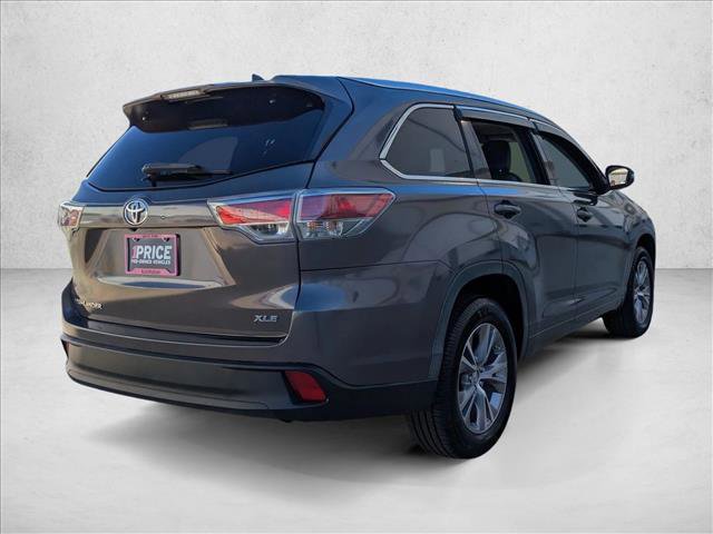 Used 2015 Toyota Highlander XLE image 5