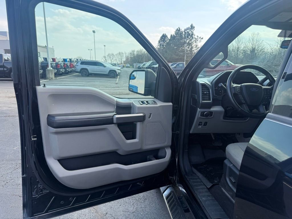 Used 2020 Ford F150 XLT w/ Equipment Group 302A Luxury image 10