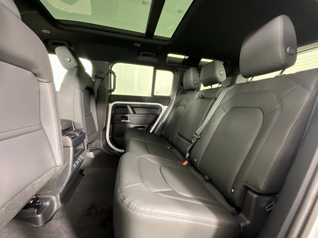 New 2026 Land Rover Defender 110 S image 5