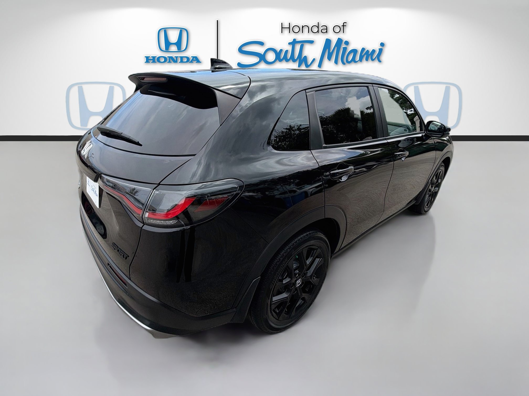 Certified 2024 Honda HR-V Sport image 7