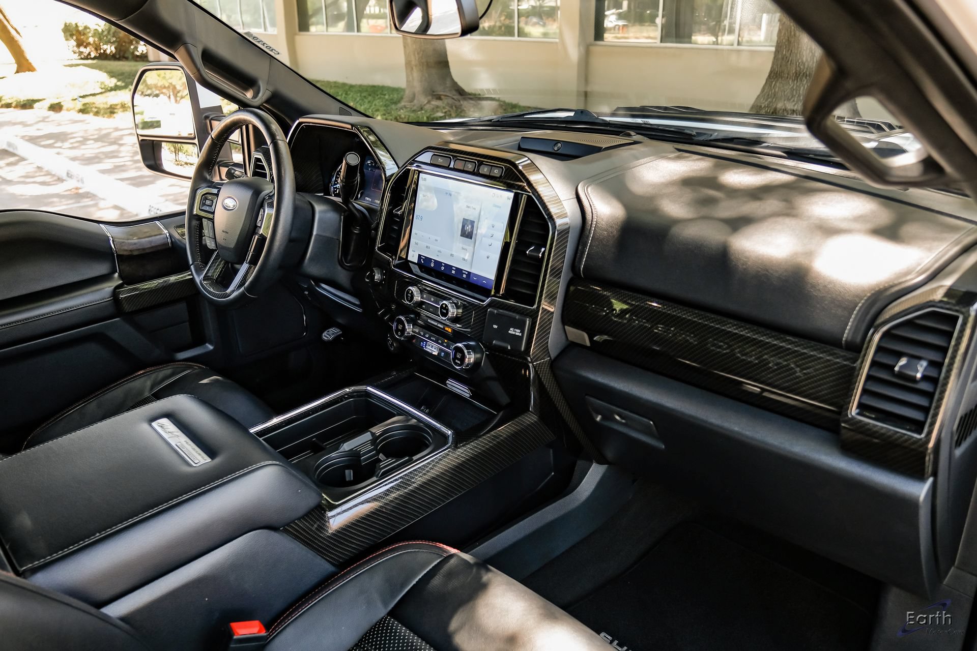 Used 2022 Ford F250 Lariat w/ Lariat Ultimate Package AWD/4WD image 55
