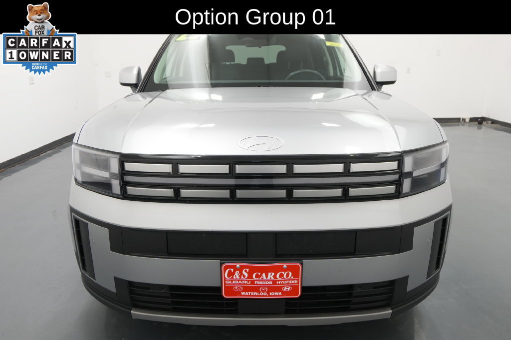 Used 2025 Hyundai Santa Fe SEL AWD/4WD image 2