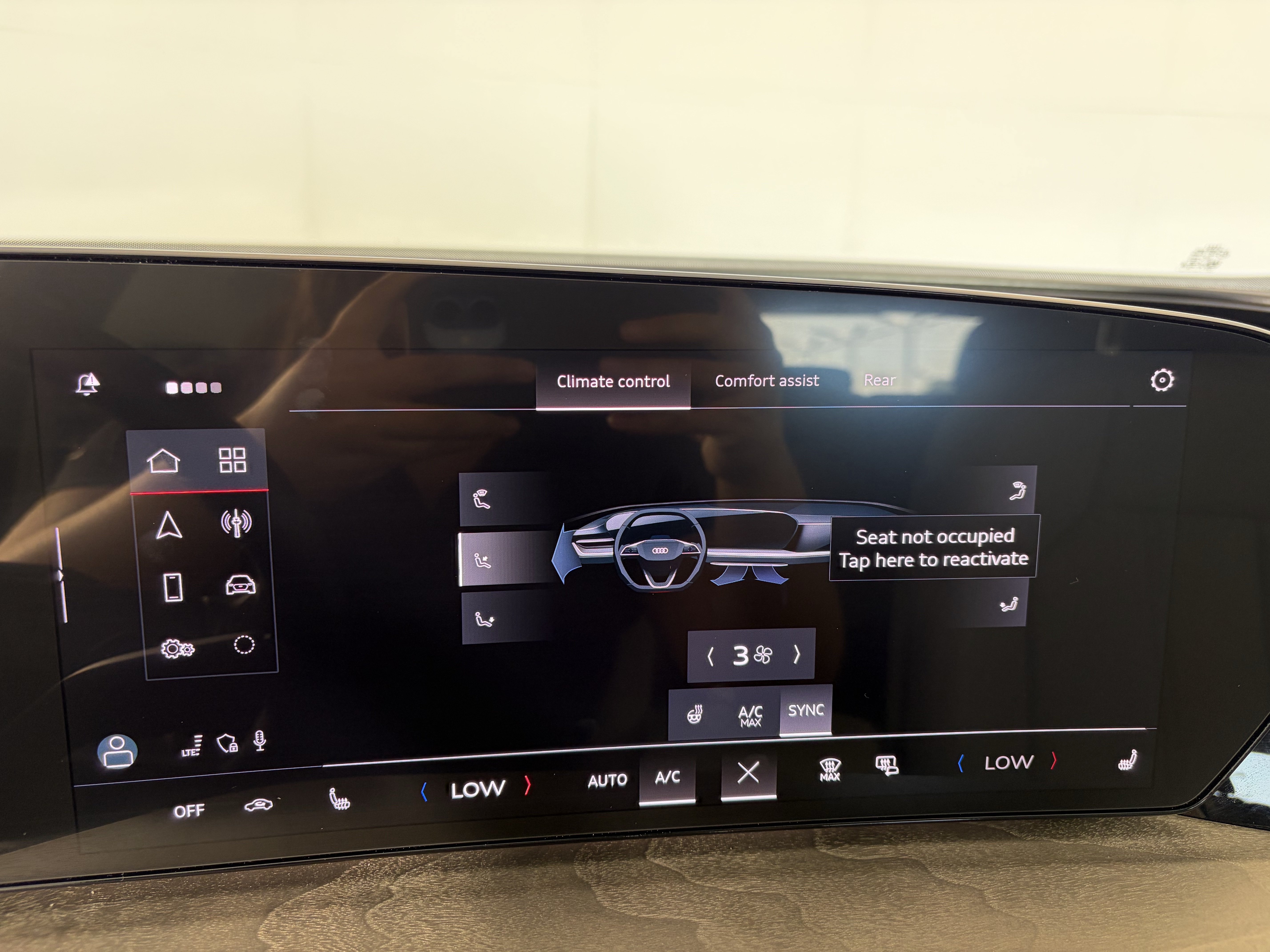 Used 2025 Audi Q5 Premium Plus w/ Premium Plus AWD/4WD image 21