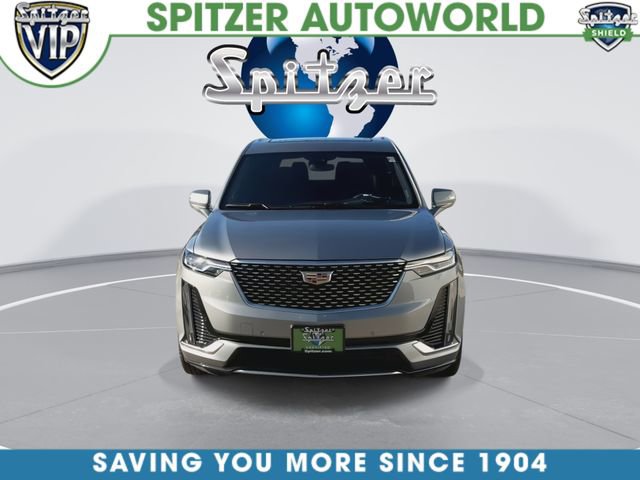 Used 2025 Cadillac XT6 Premium Luxury AWD/4WD image 4