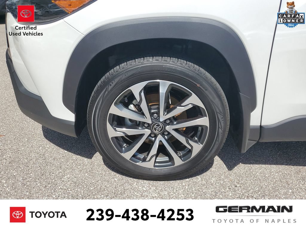 Certified 2025 Toyota Corolla Cross XLE w/ Convenience Package FWD image 12