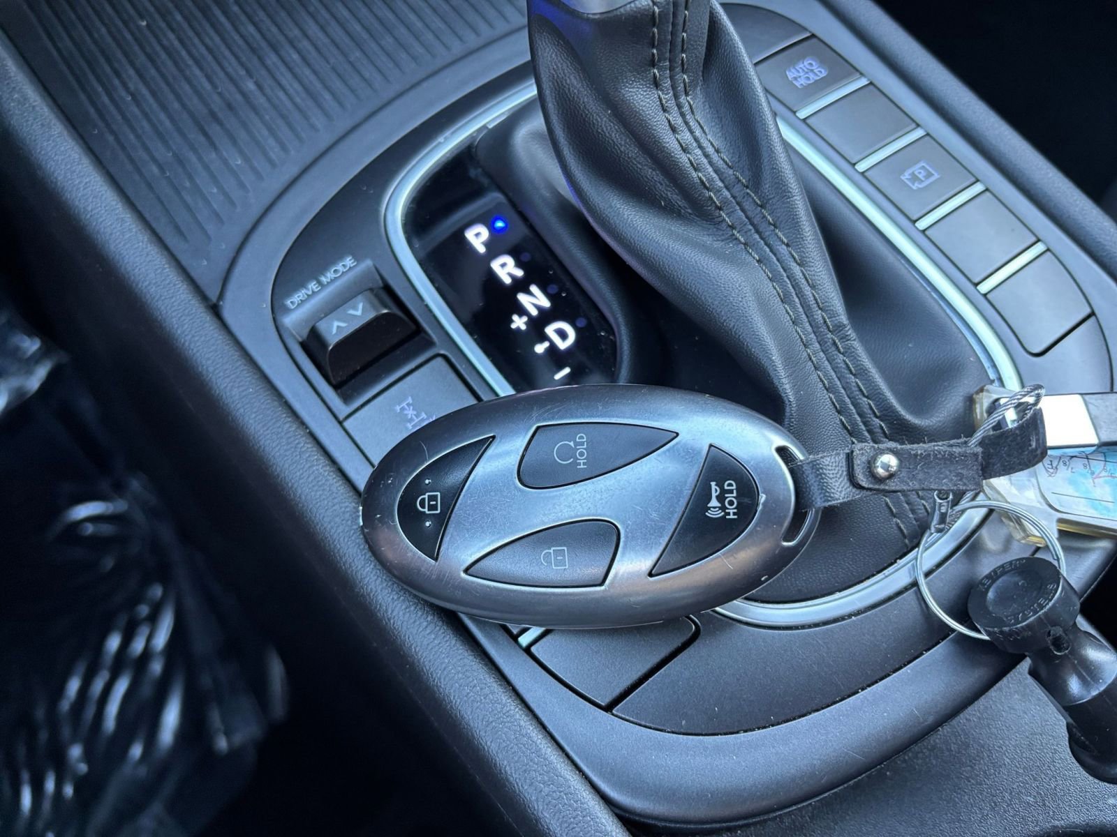 Used 2025 Hyundai Kona SEL image 22