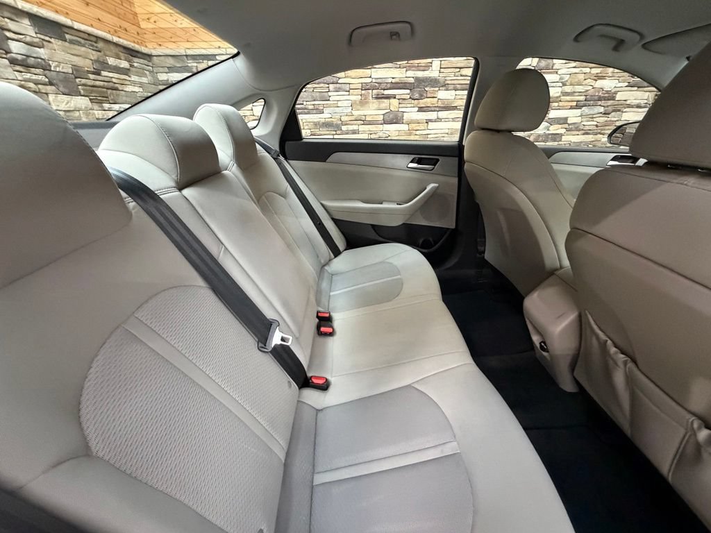 Used 2018 Hyundai Sonata SE FWD image 47