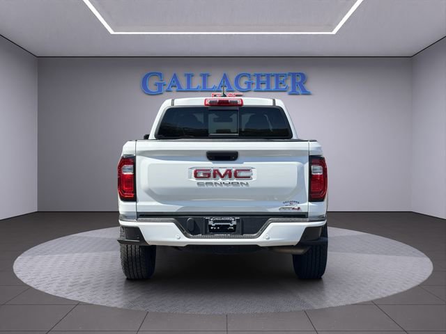 Certified 2024 GMC Canyon AT4 w/ AT4 Premium Package AWD/4WD image 6