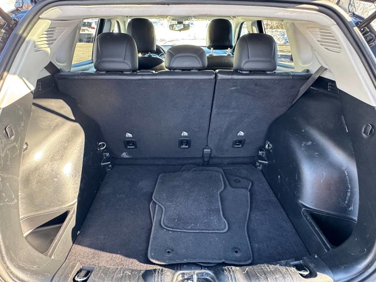 Used 2020 Jeep Compass Latitude image 17