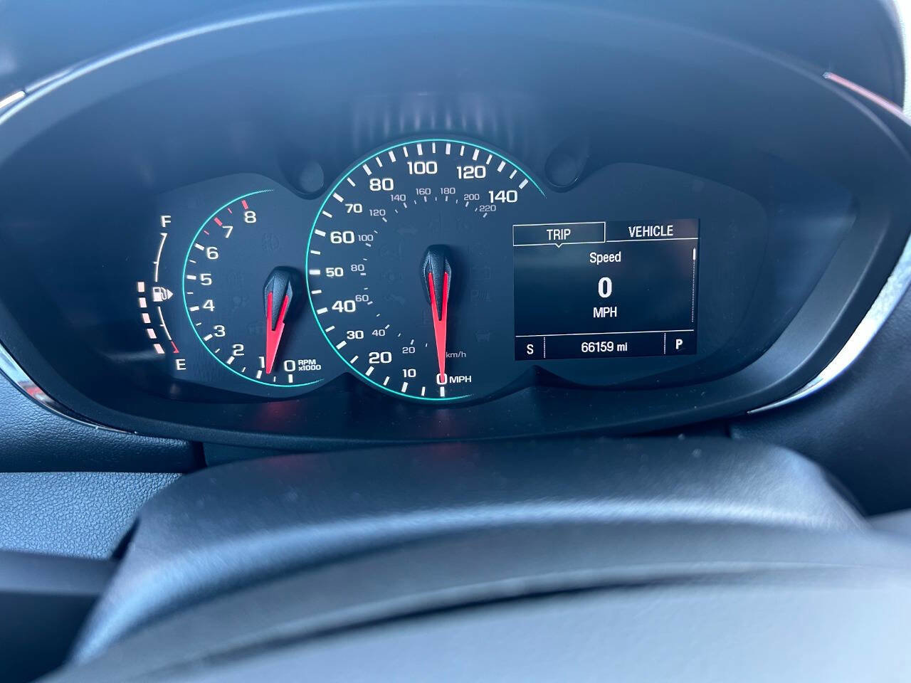 Used 2021 Chevrolet Trax LT w/ LT Convenience Package image 5