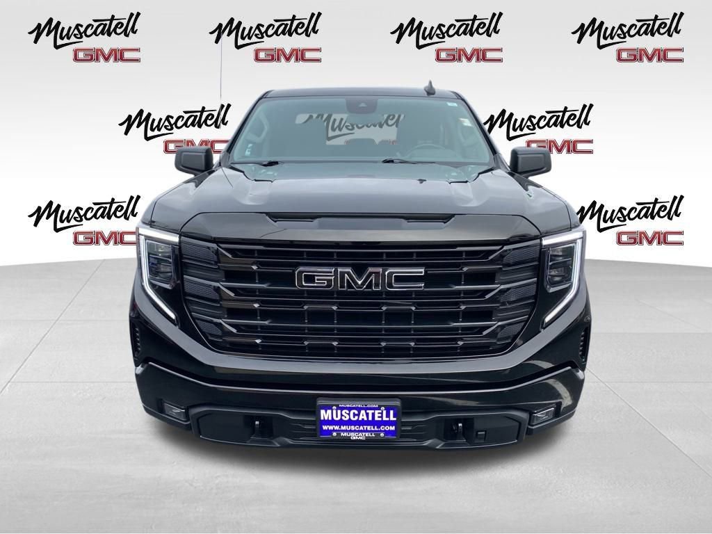 Used 2024 GMC Sierra 1500 Elevation image 2