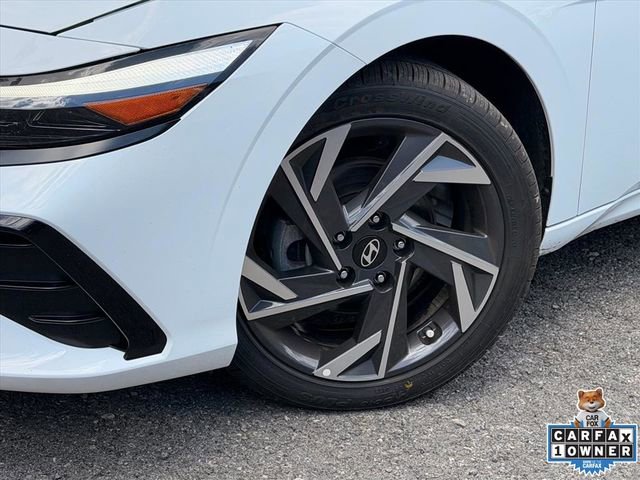 Used 2024 Hyundai Elantra SEL w/ Convenience Package FWD image 26