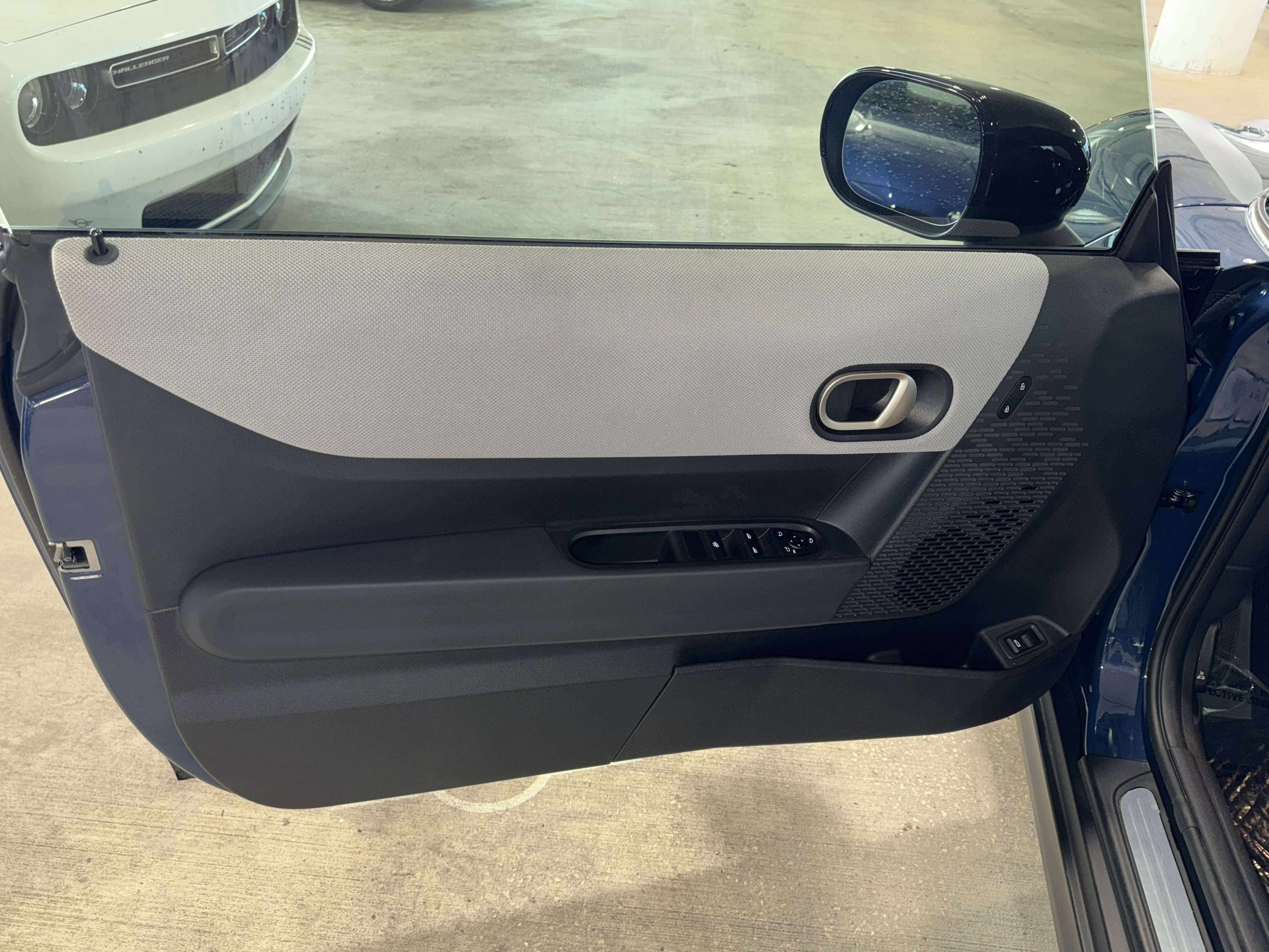 Used 2025 MINI Cooper S FWD image 7
