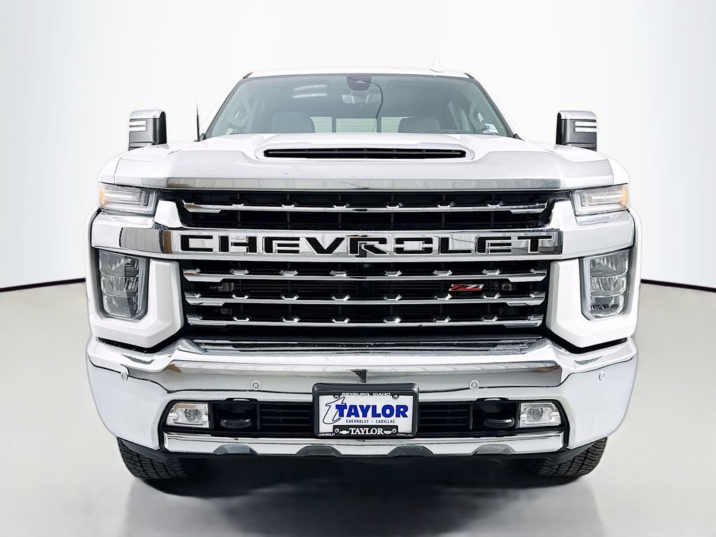 Used 2022 Chevrolet Silverado 3500 LTZ w/ LTZ Convenience Package AWD/4WD image 2