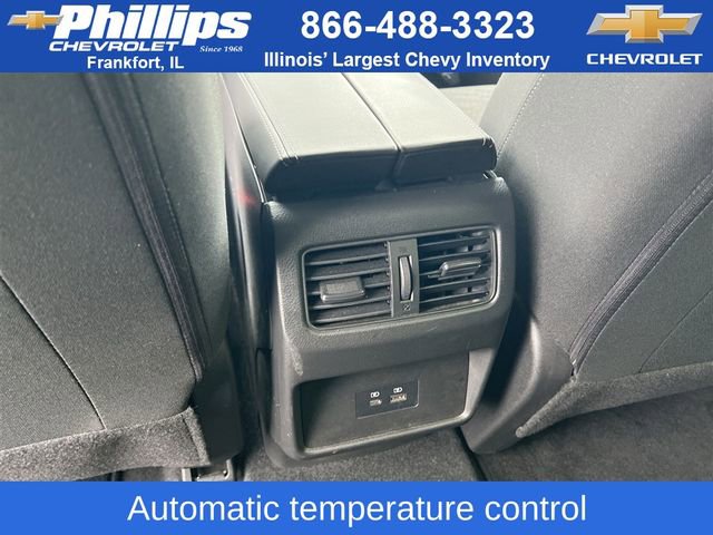 Used 2023 Nissan Rogue SV image 22