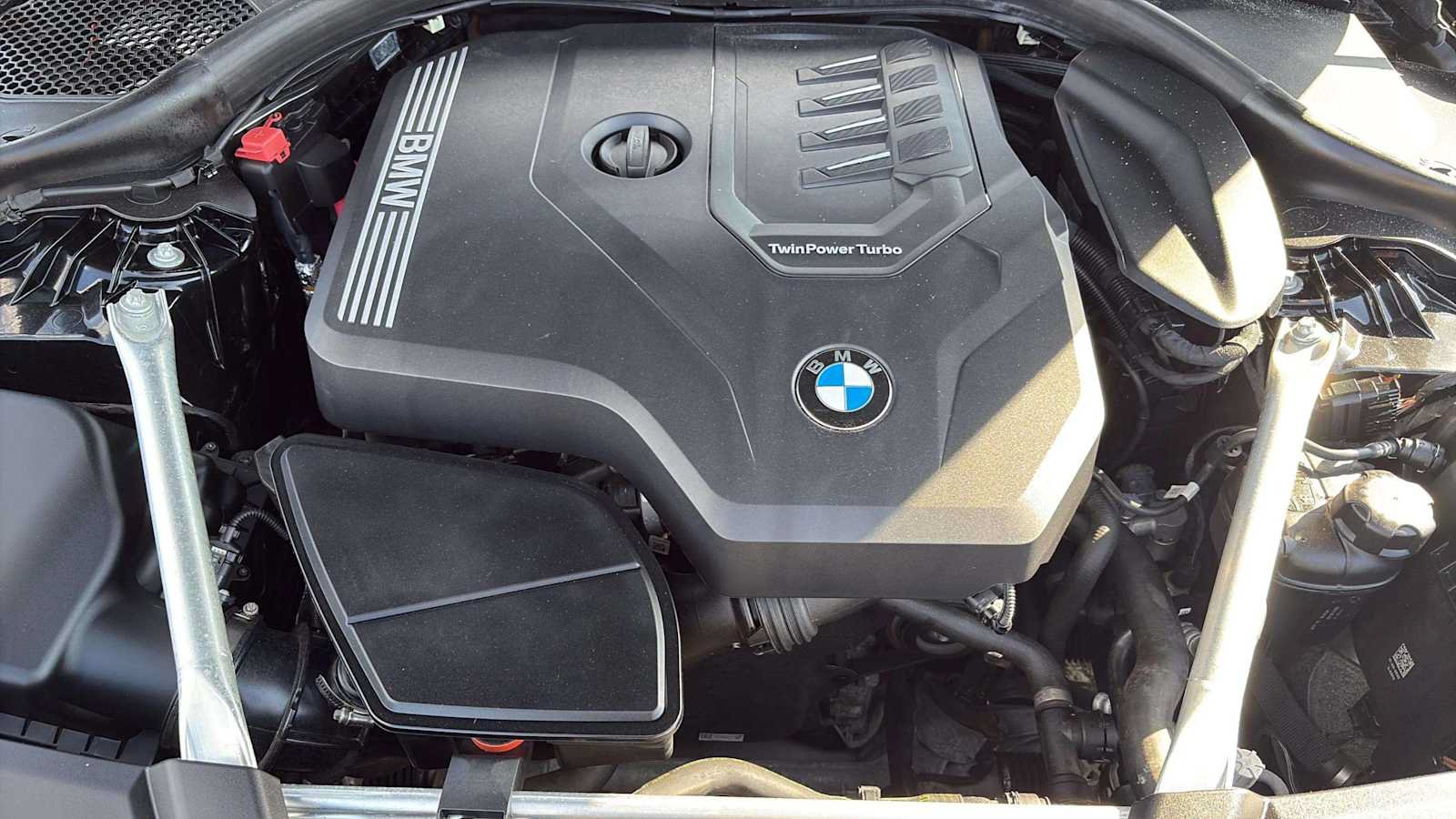 Used 2023 BMW 530i xDrive w/ Premium Package AWD/4WD image 10