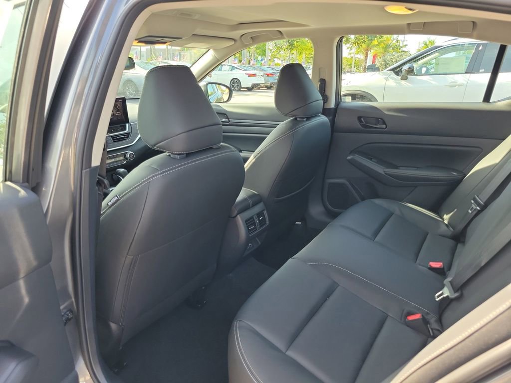 New 2026 Nissan Altima 2.5 SV w/ SV Premium Package FWD image 5