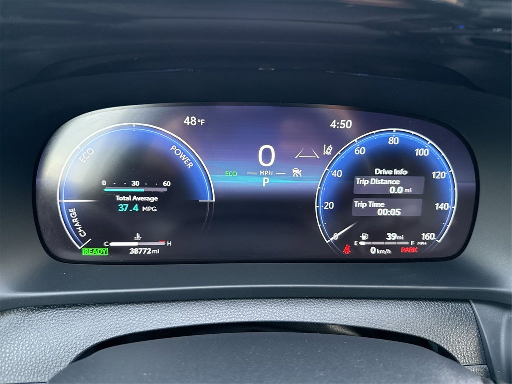 Used 2023 Toyota Crown XLE image 10