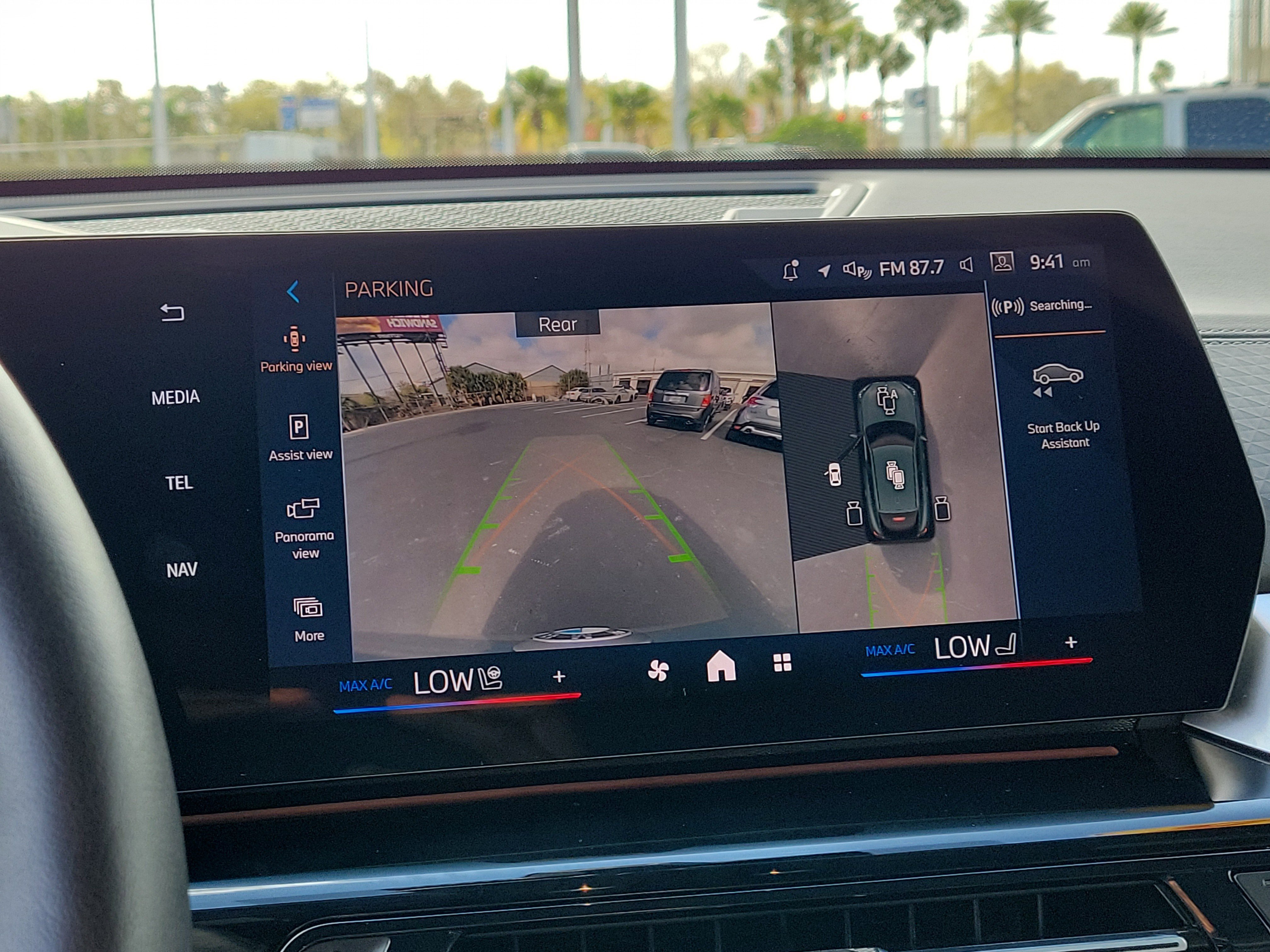 Used 2025 BMW X2 xDrive28i image 25