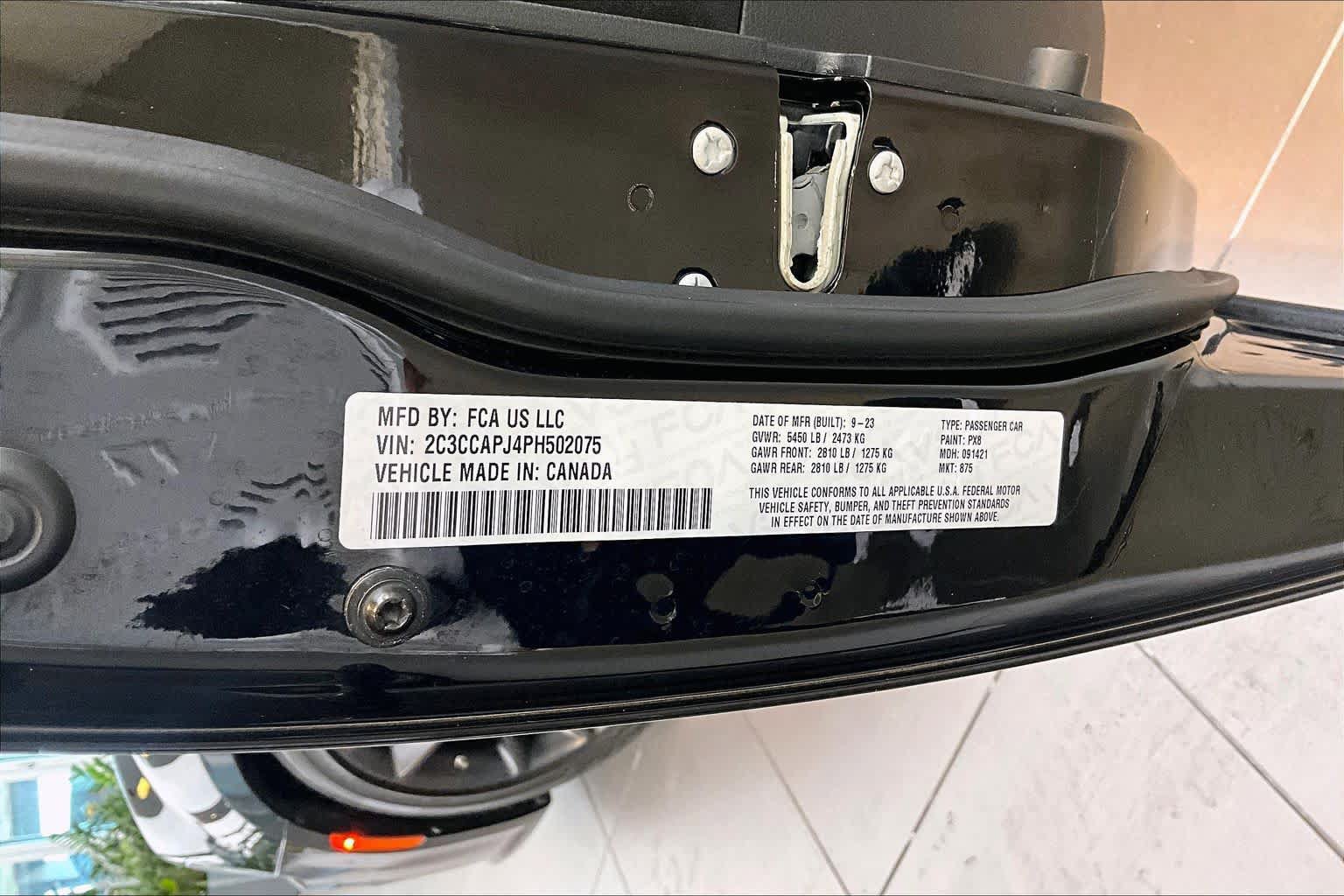 Used 2023 Chrysler 300 C RWD image 33