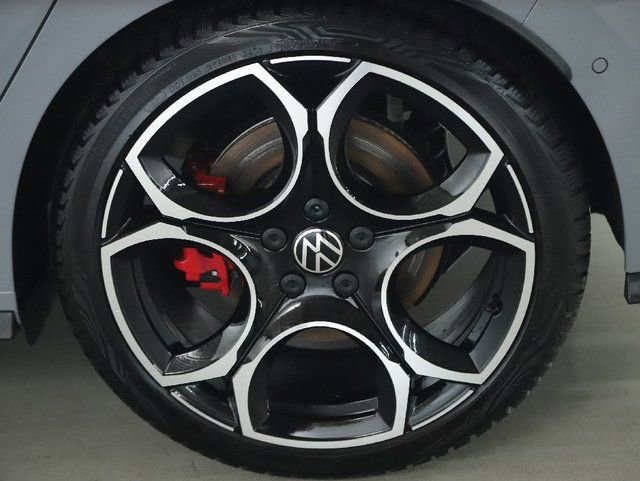 Used 2025 Volkswagen GTI Autobahn image 39