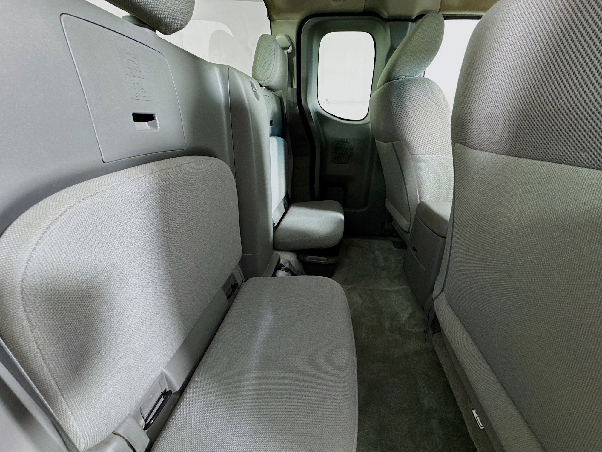 Used 2016 Nissan Frontier S image 24