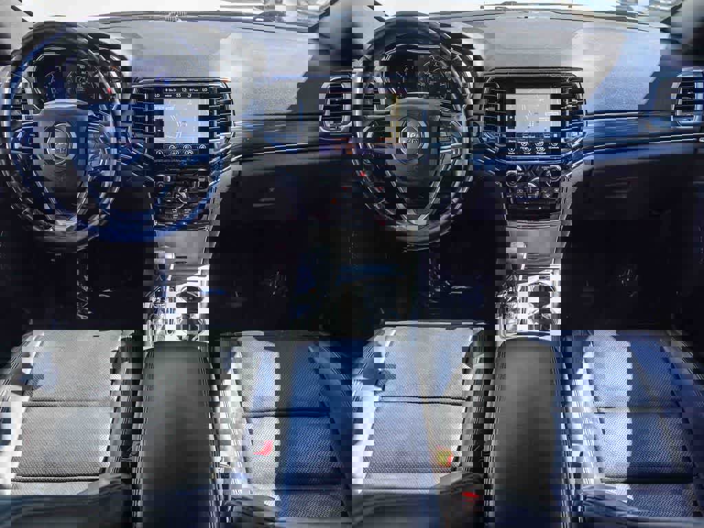 Certified 2020 Jeep Grand Cherokee Limited w/ Luxury Group II image 11