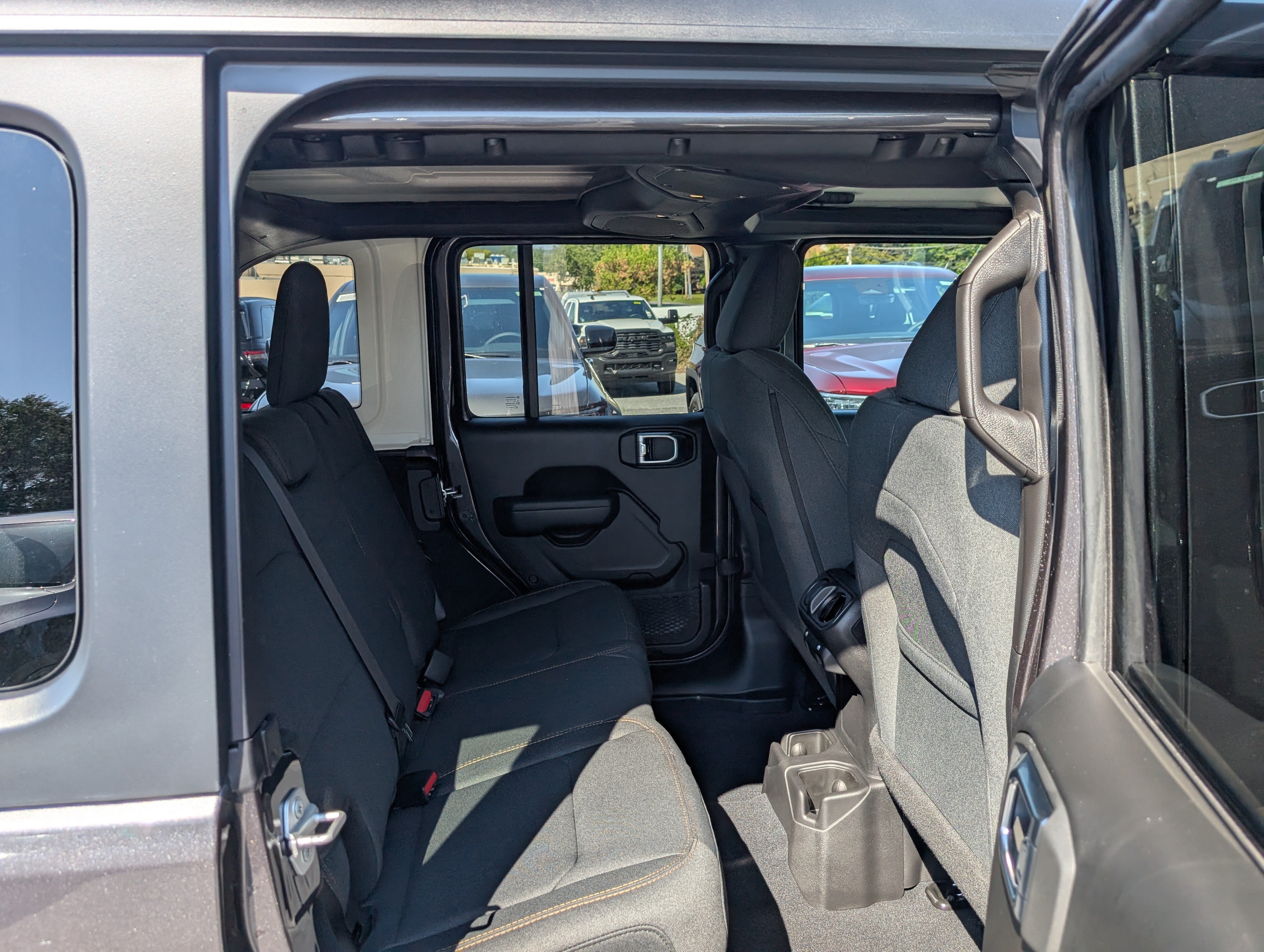 New 2025 Jeep Wrangler Unlimited Sport AWD/4WD image 10