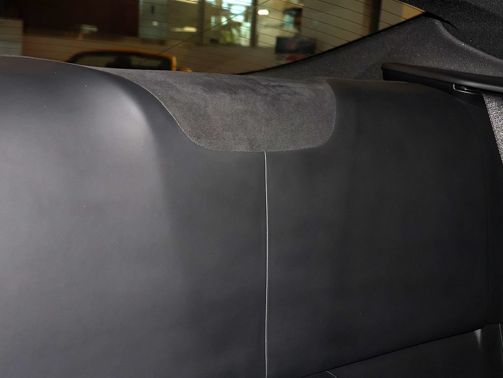 Used 2021 Ferrari Roma RWD image 29