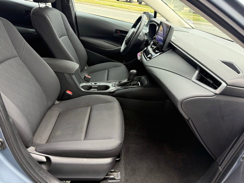 Used 2023 Toyota Corolla LE image 23