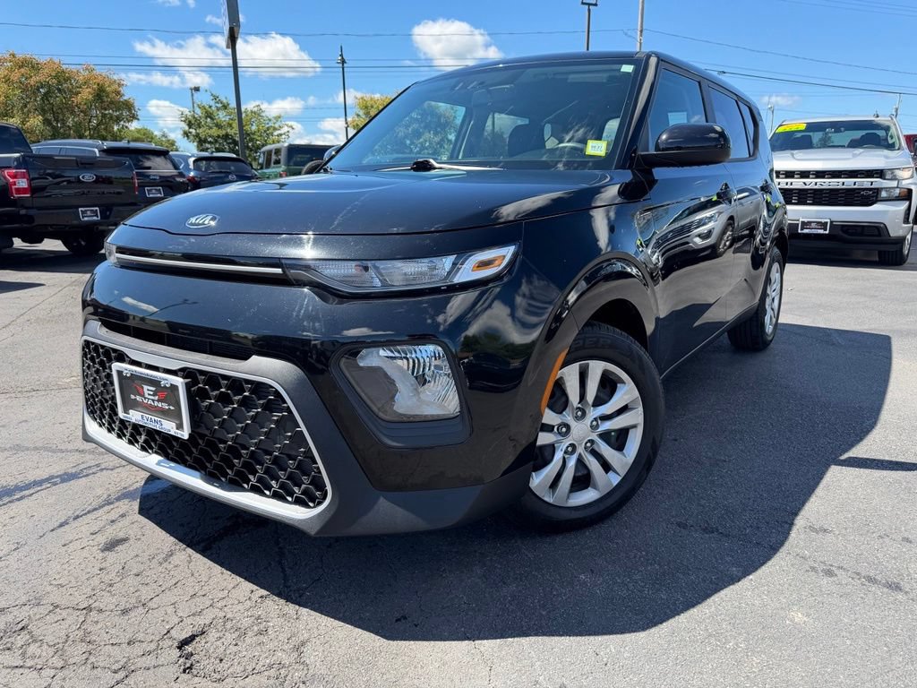 Used 2021 Kia Soul LX FWD image 1