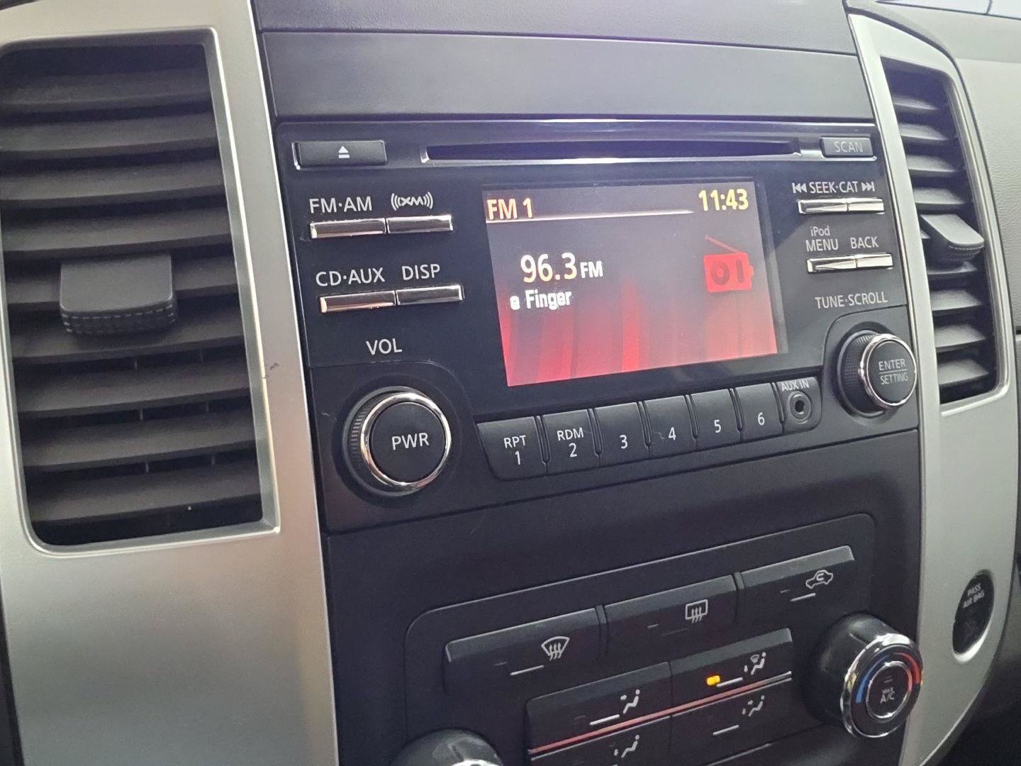 Used 2013 Nissan Xterra S AWD/4WD image 10