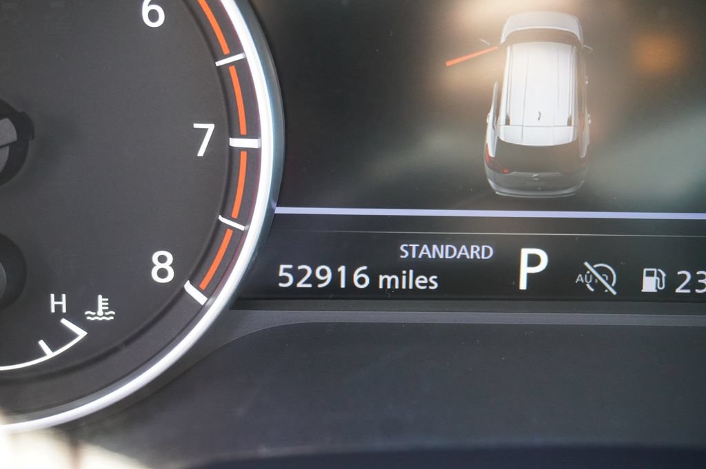 Used 2024 Nissan Rogue SV FWD image 9