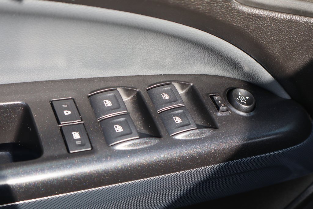 Used 2019 Chevrolet Colorado Z71 image 16