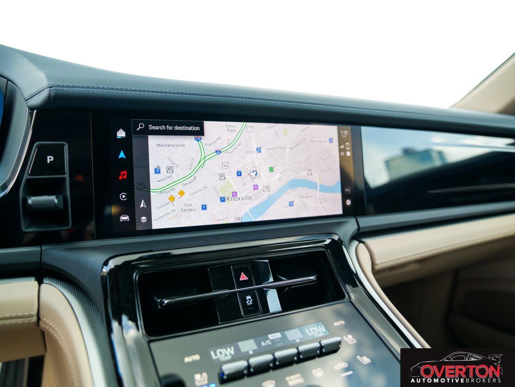 Used 2025 Porsche Panamera 4 image 21