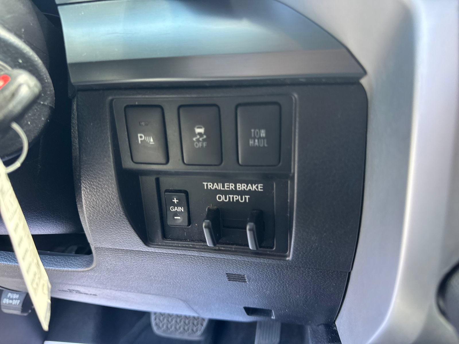 Used 2019 Toyota Tundra Platinum AWD/4WD image 33
