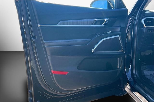 Used 2023 Kia Telluride SX image 17