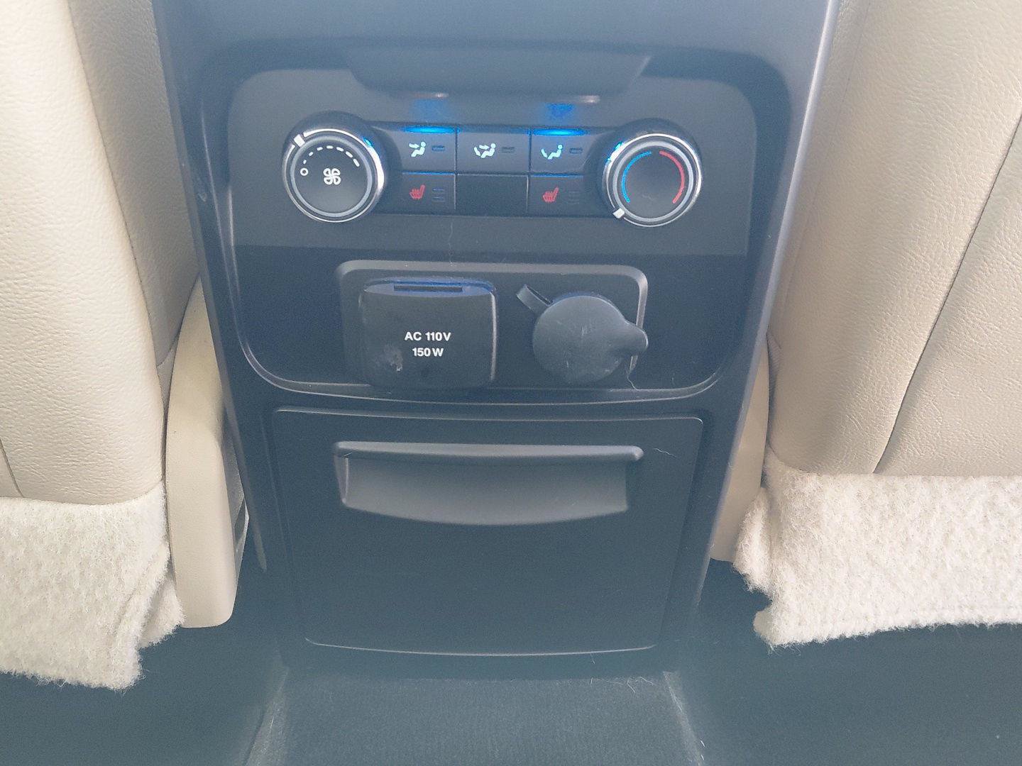 Used 2018 Ford Flex Limited w/ Equipment Group 301A AWD/4WD image 16