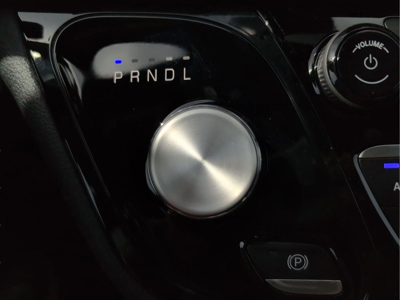 New 2026 Chrysler Pacifica Select image 28