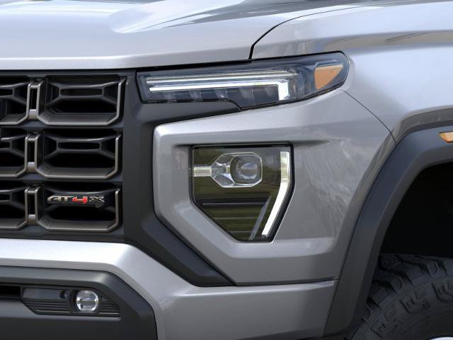 New 2026 GMC Canyon AT4X w/ LPO, Black Badging Package AWD/4WD image 10