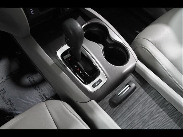 Used 2017 Honda Pilot EX-L image 14