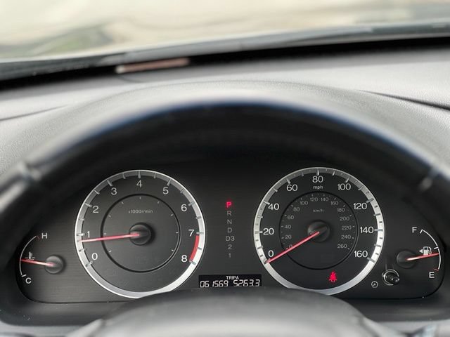 Used 2011 Honda Accord EX-L image 28