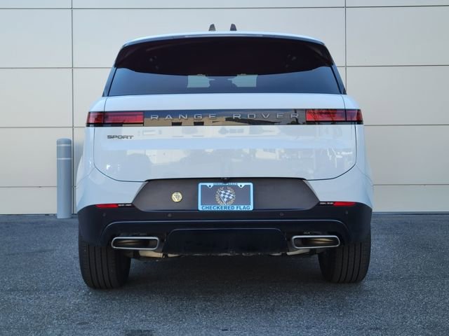 Used 2025 Land Rover Range Rover Sport image 10